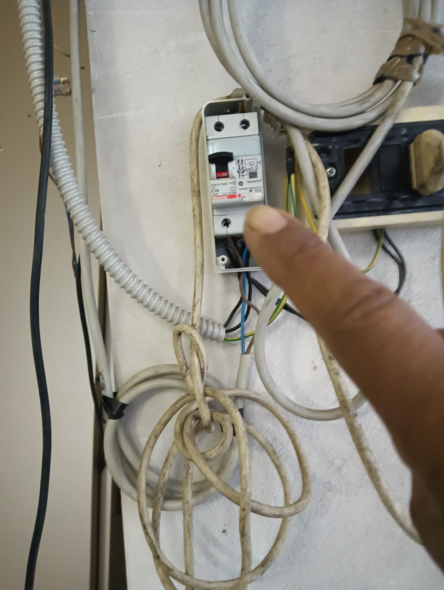 Impianti elettrici 1